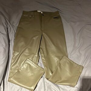 abercrombie and fitch The 90s Straight
Ultra High Rise